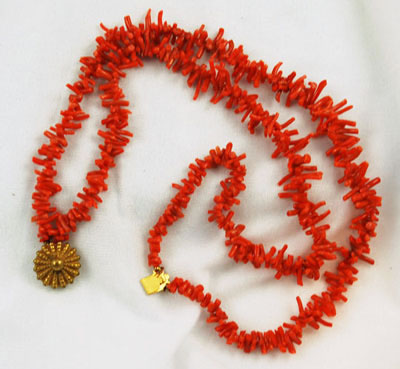coral necklace value